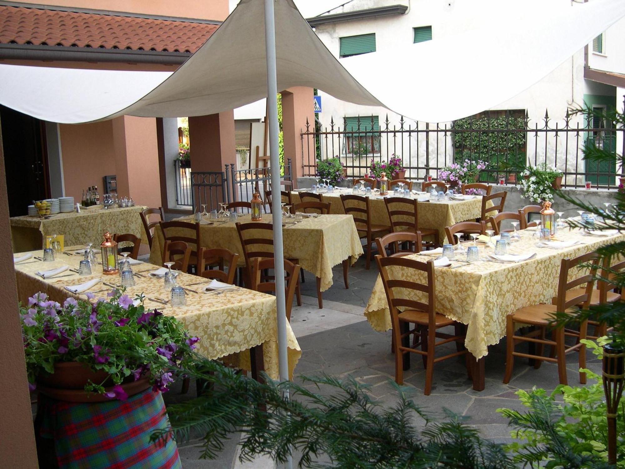 Hotel Dall'Ongaro Ghirano Exteriör bild