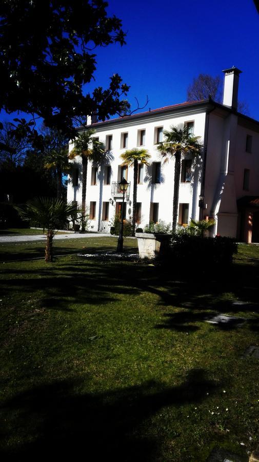 Hotel Dall'Ongaro Ghirano Exteriör bild