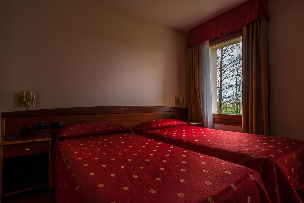 Hotel Dall'Ongaro Ghirano Exteriör bild